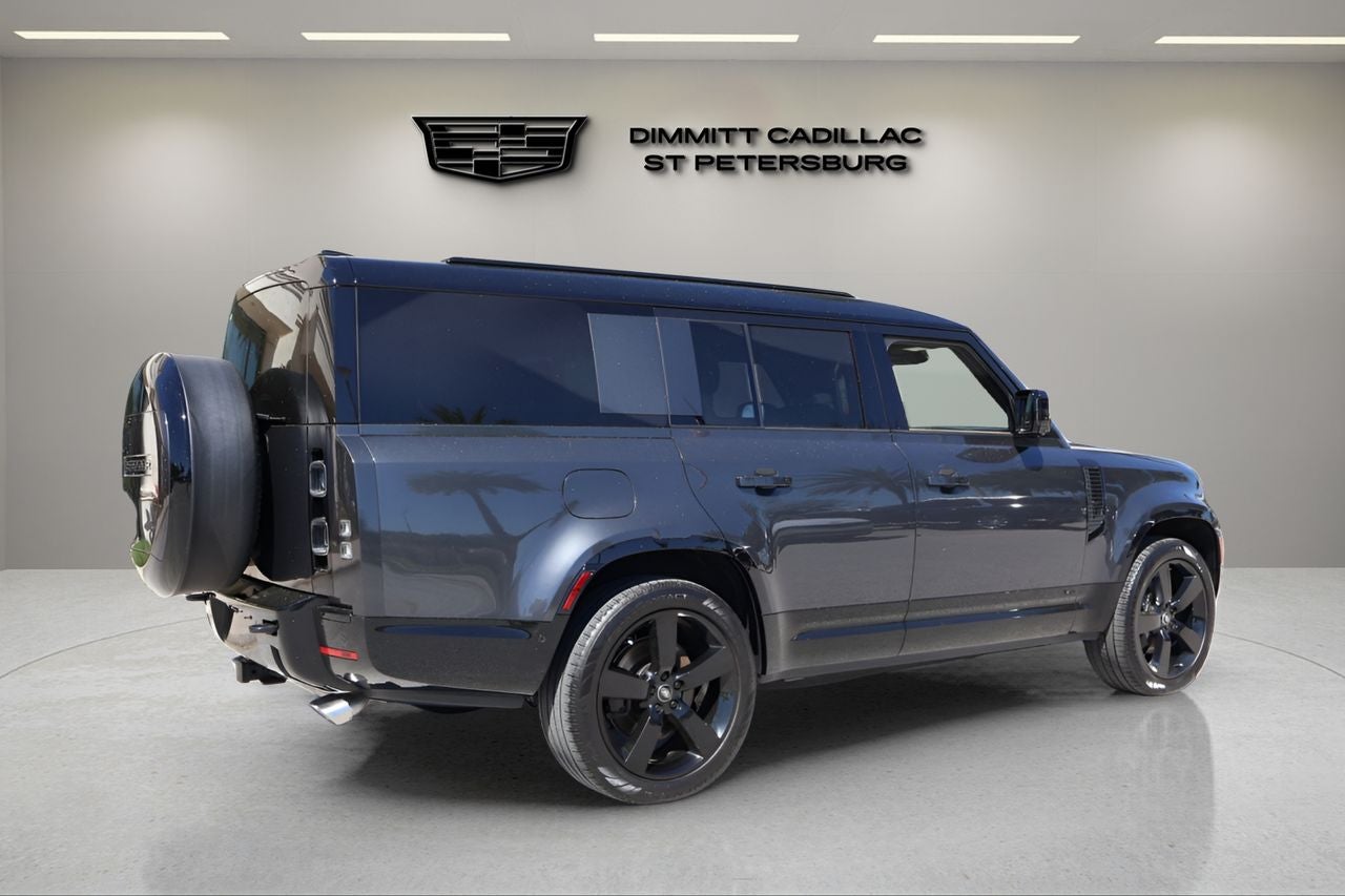 2025 Land Rover Defender 130 V8