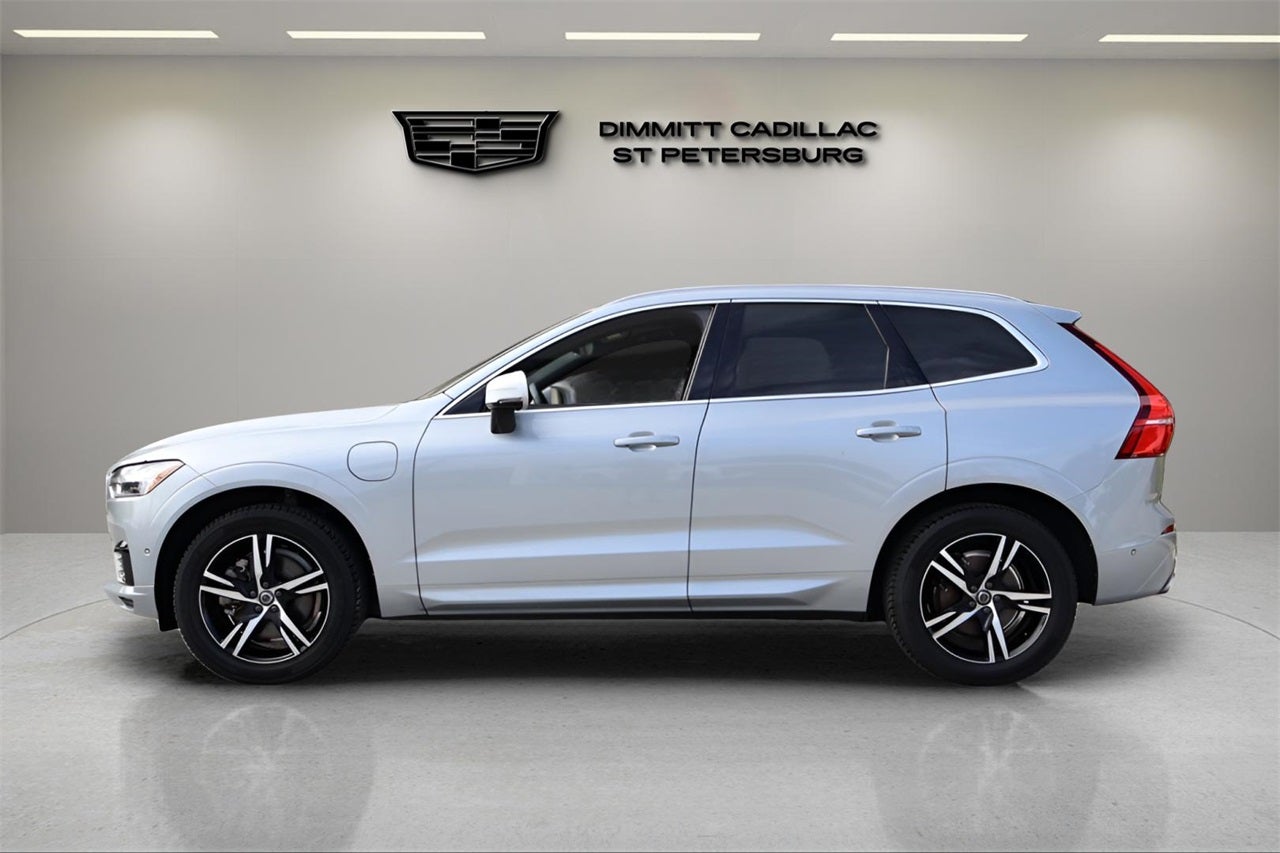2018 Volvo XC60 Hybrid T8 R-Design