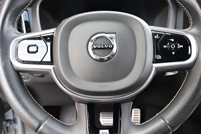 2018 Volvo XC60 Hybrid T8 R-Design