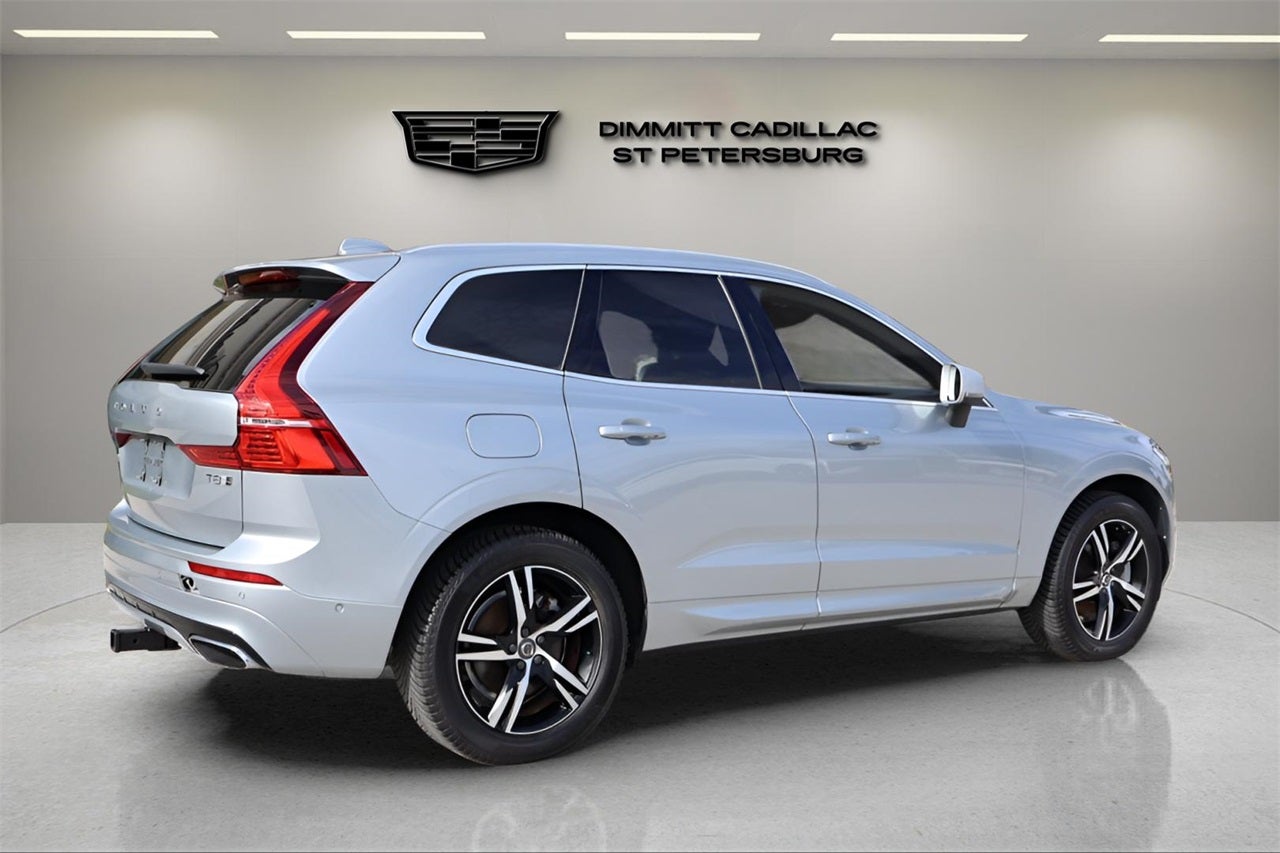 2018 Volvo XC60 Hybrid T8 R-Design