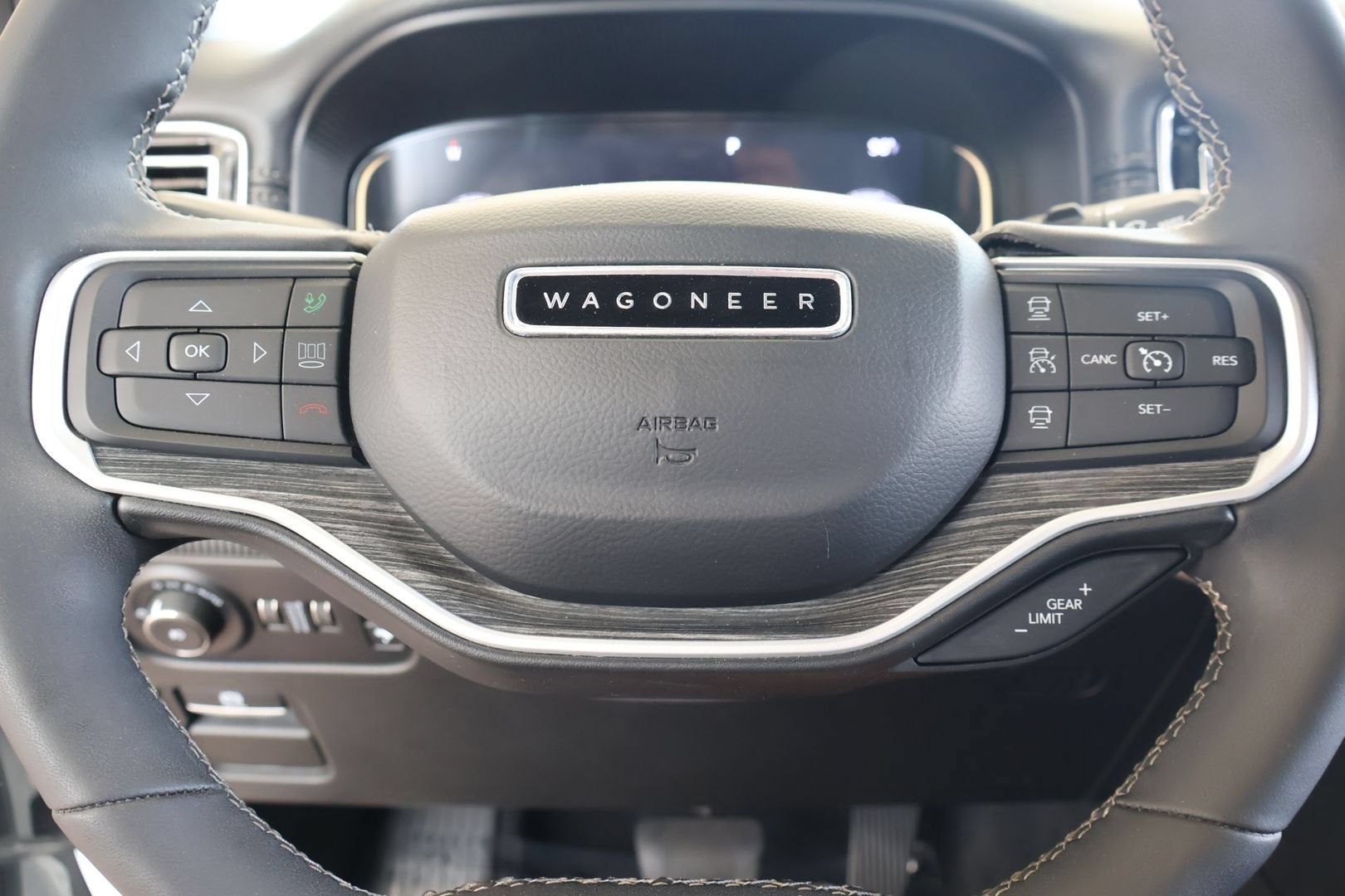 2022 Jeep Wagoneer Series II