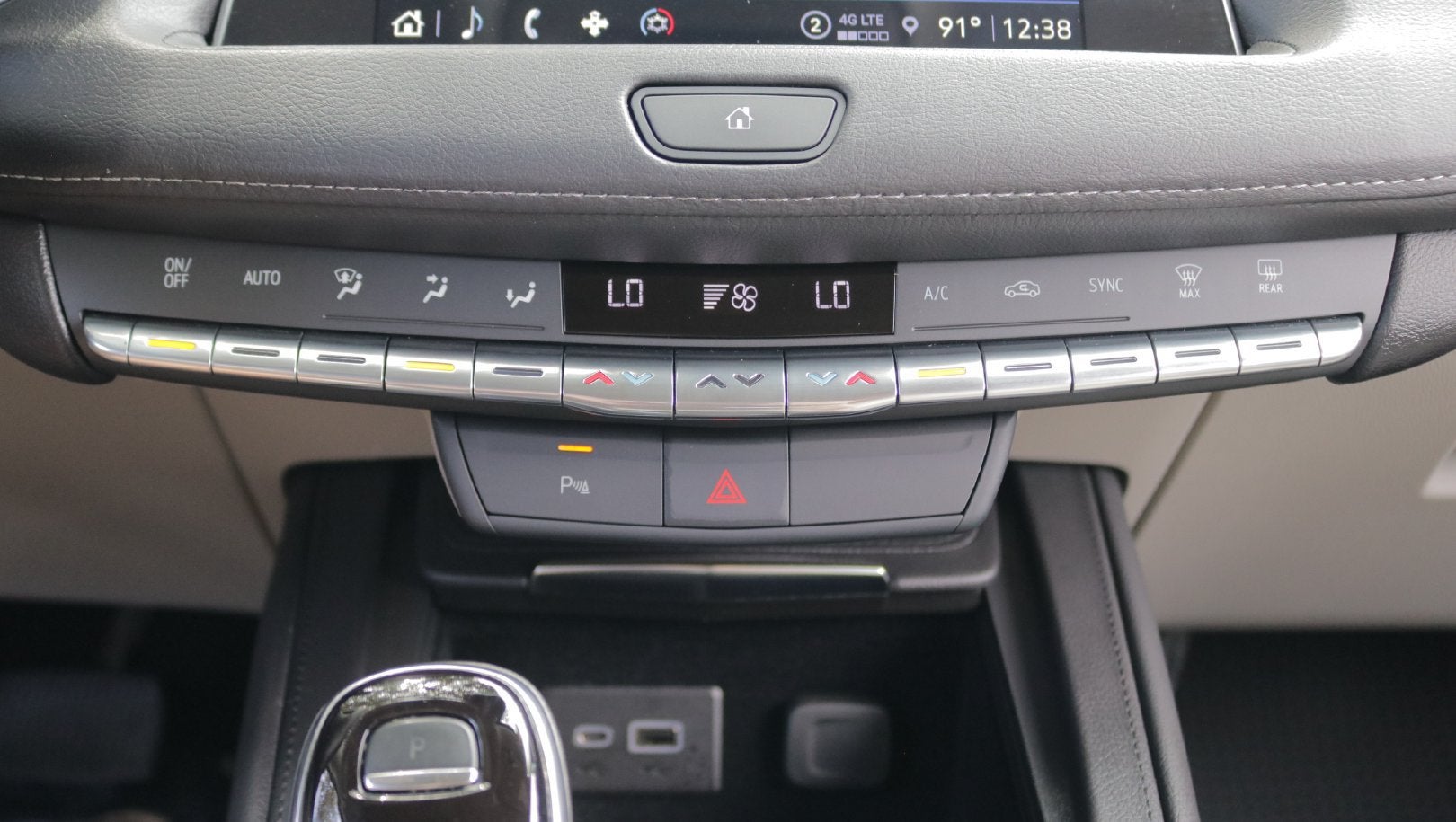 2023 Cadillac XT4 FWD Luxury