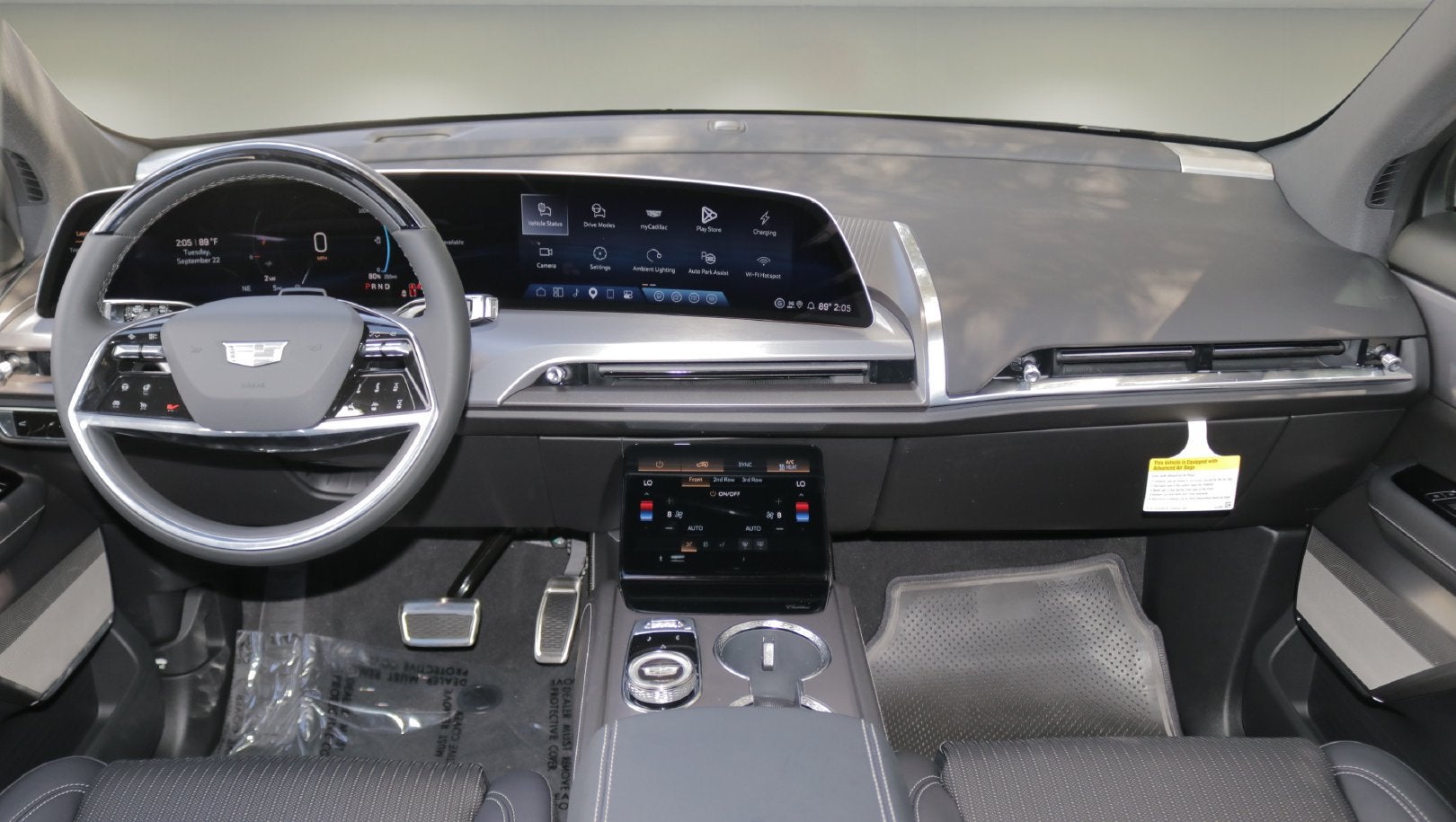 2027 Cadillac VISTIQ Luxury