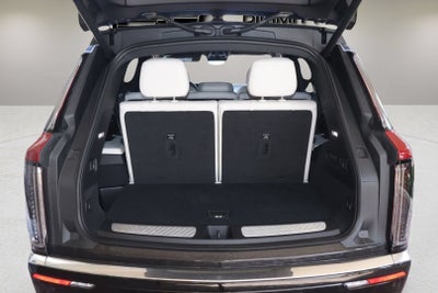 2026 Cadillac VISTIQ Luxury