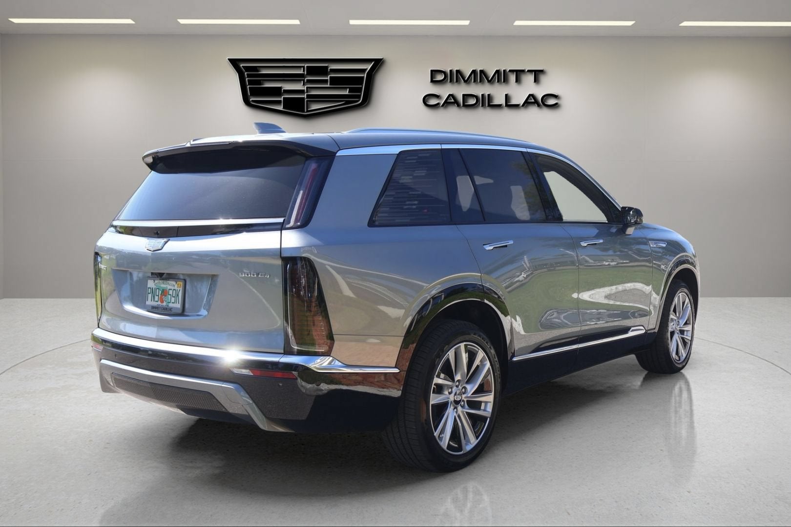2026 Cadillac VISTIQ Luxury