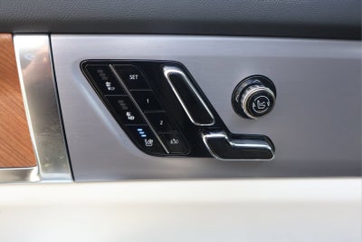 2027 Cadillac VISTIQ Luxury
