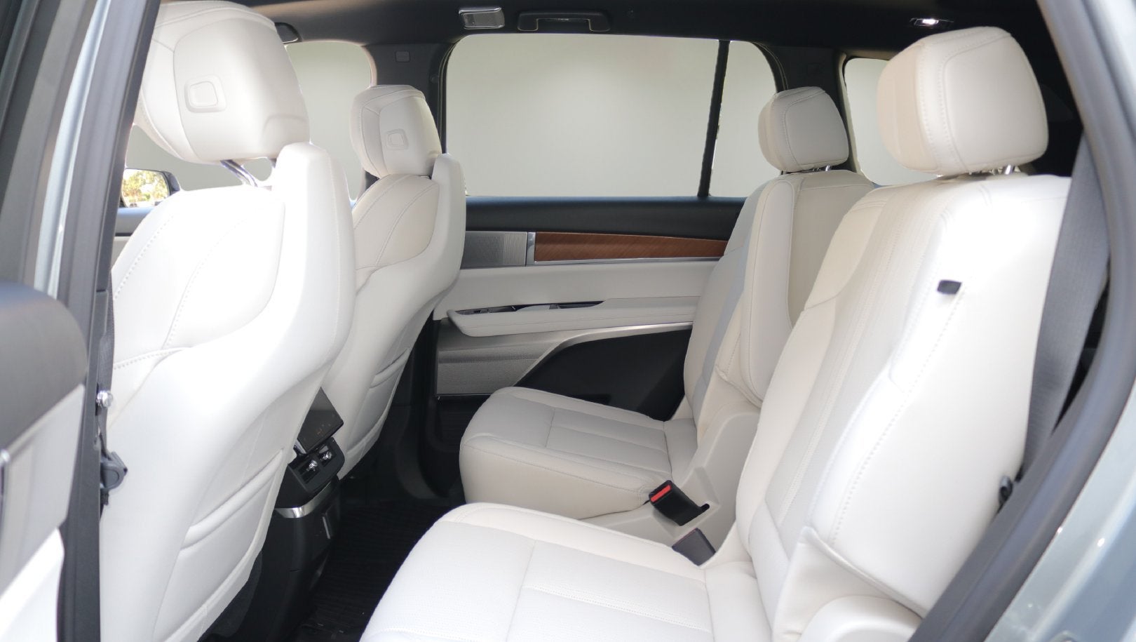 2027 Cadillac VISTIQ Sport