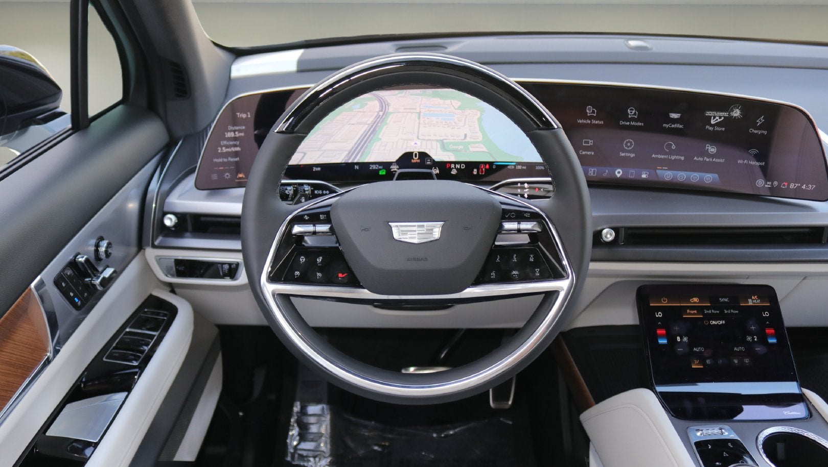 2027 Cadillac VISTIQ Sport