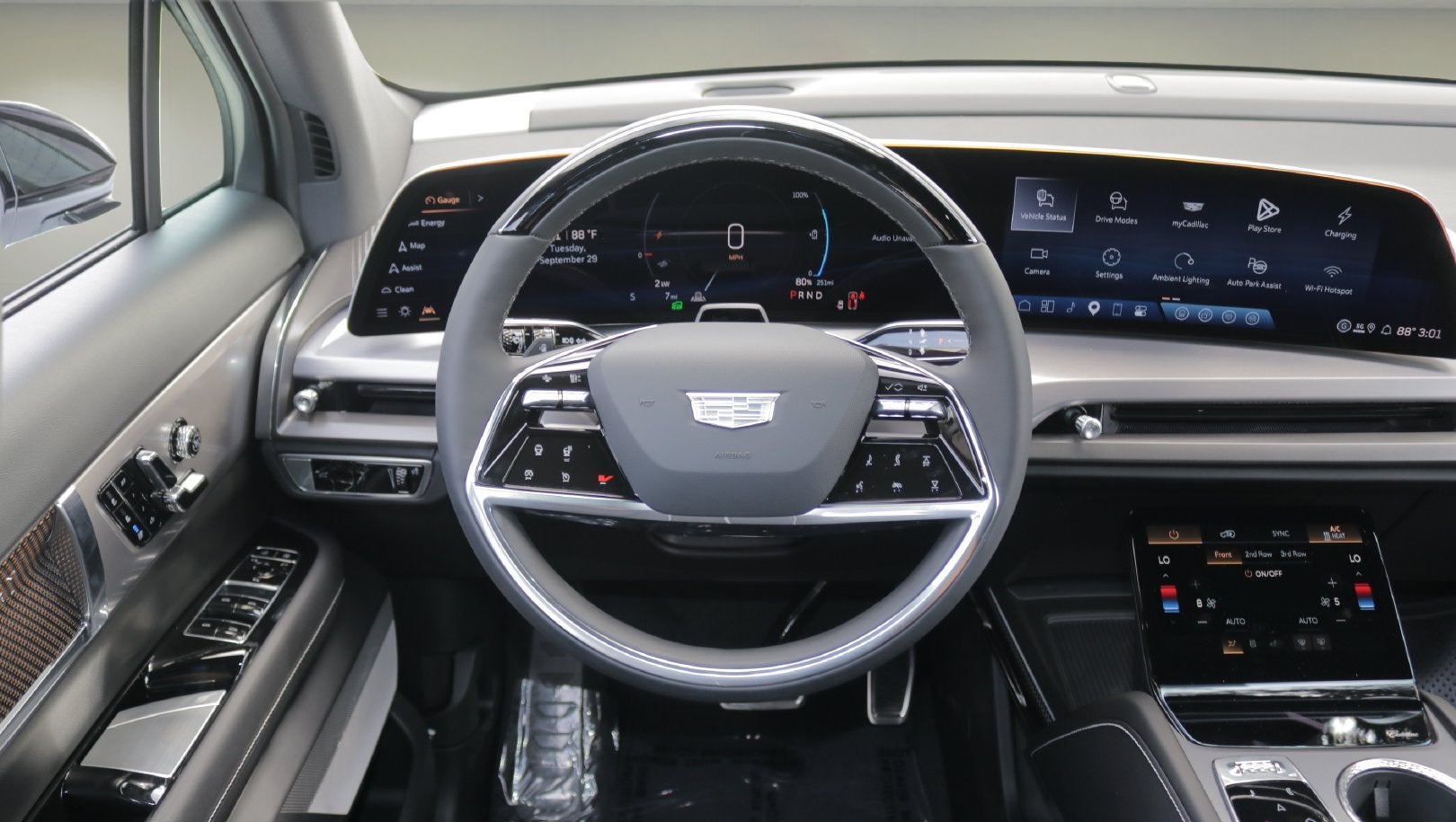 2027 Cadillac VISTIQ Sport