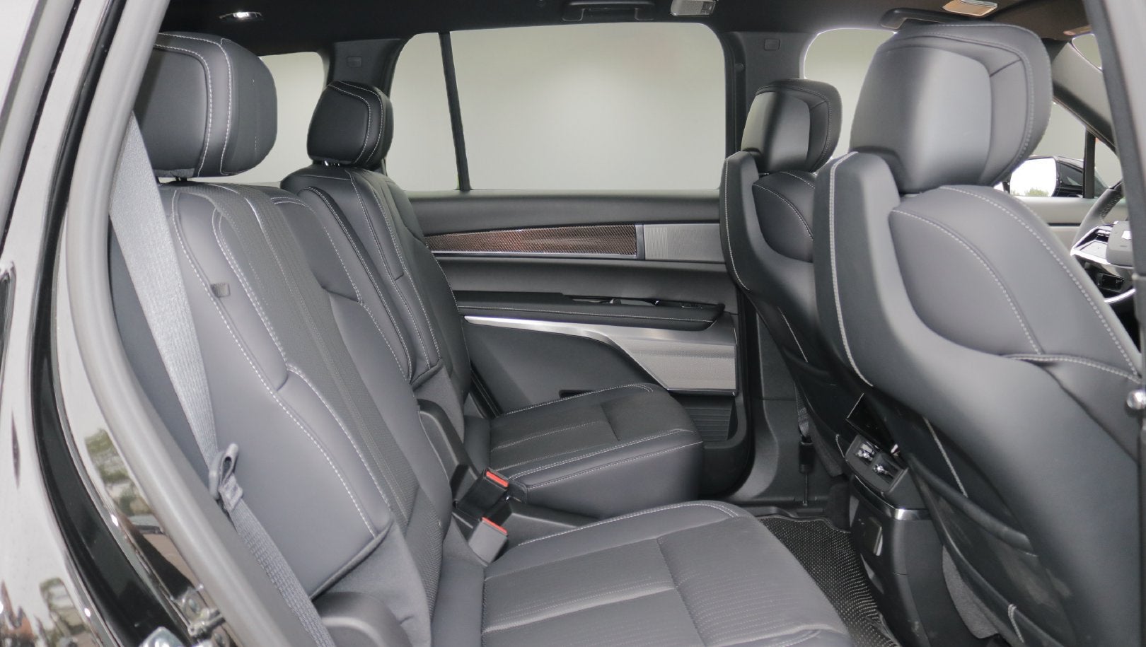 2027 Cadillac VISTIQ Sport