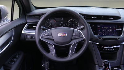 2026 Cadillac XT5 Luxury