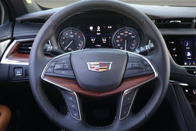 2026 Cadillac XT5 Premium Luxury