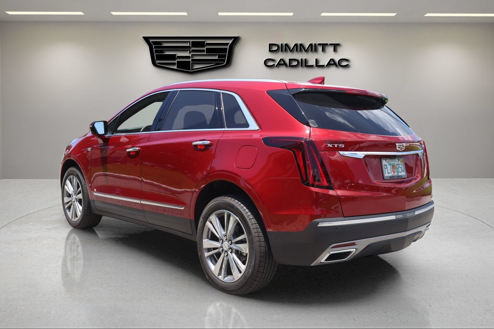 2026 Cadillac XT5 Premium Luxury