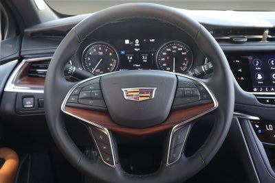 2026 Cadillac XT5 Premium Luxury