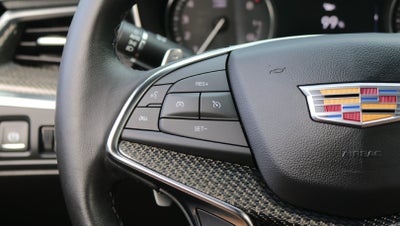 2024 Cadillac XT5 Sport