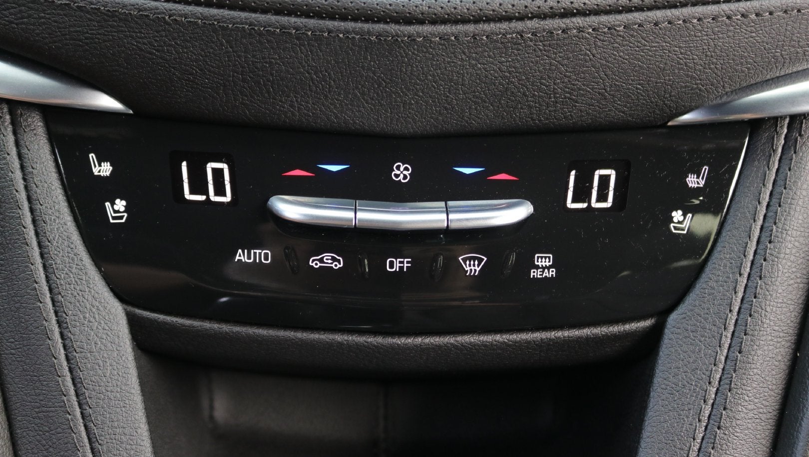 2024 Cadillac XT5 Sport