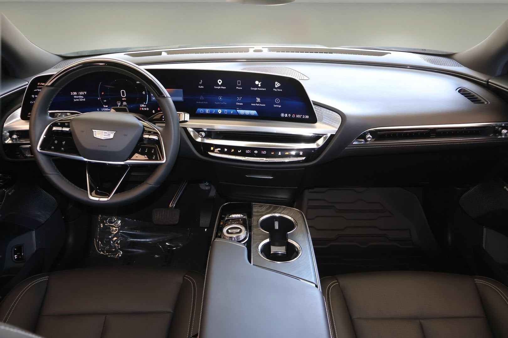 2023 Cadillac LYRIQ Luxury