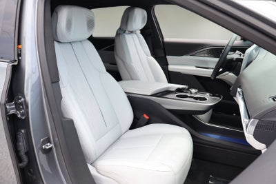 2023 Cadillac LYRIQ Luxury