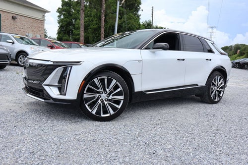 2024 Cadillac LYRIQ Luxury 3