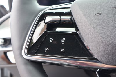 2024 Cadillac LYRIQ Luxury 3