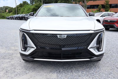2024 Cadillac LYRIQ Luxury 3