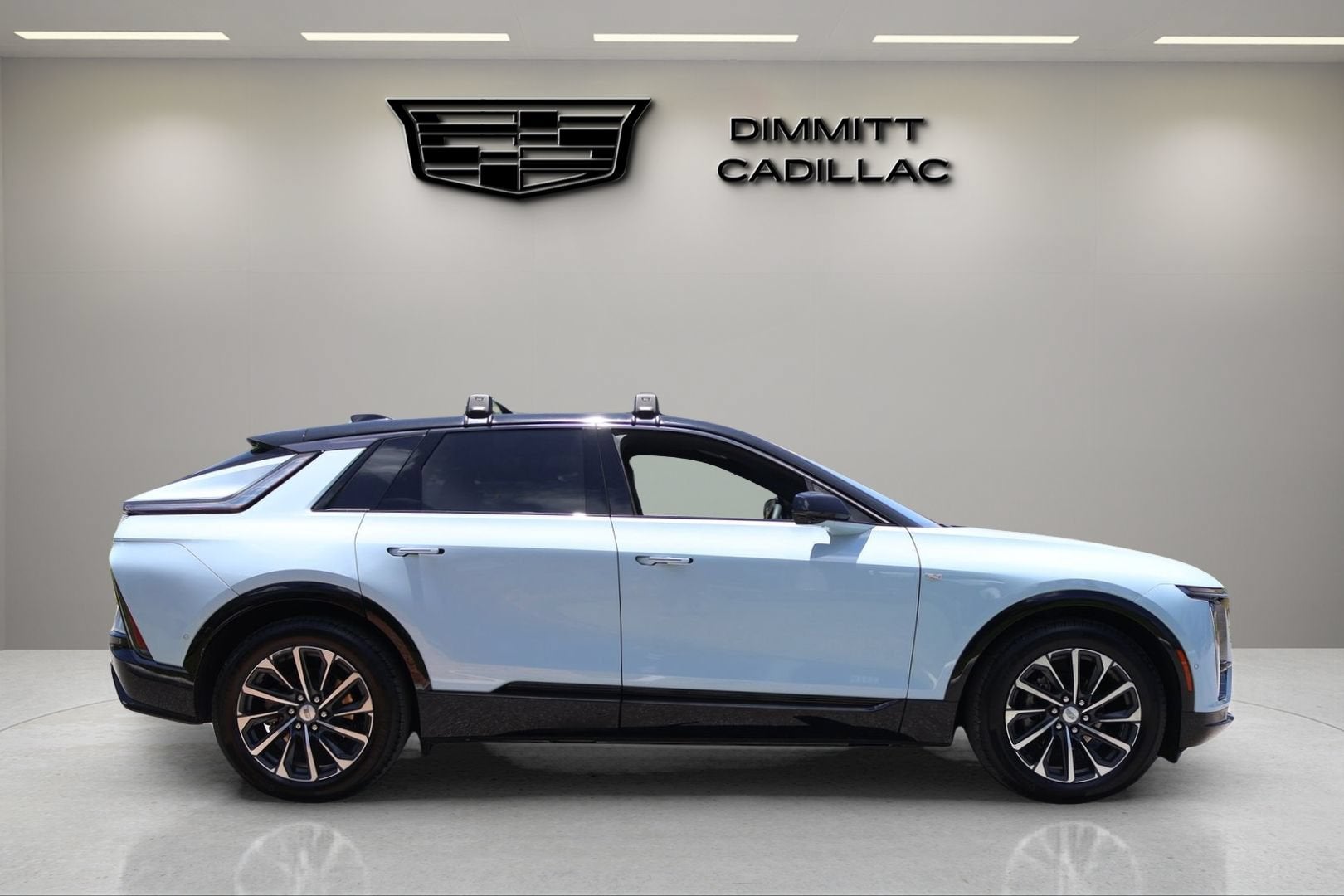 2024 Cadillac LYRIQ Sport 1