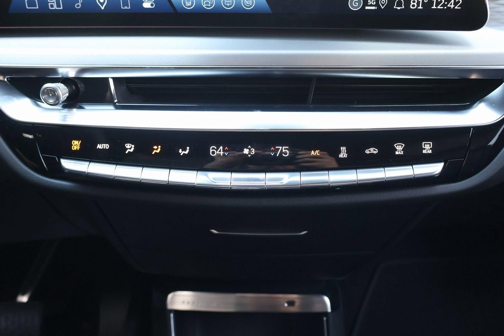 2026 Cadillac LYRIQ Sport