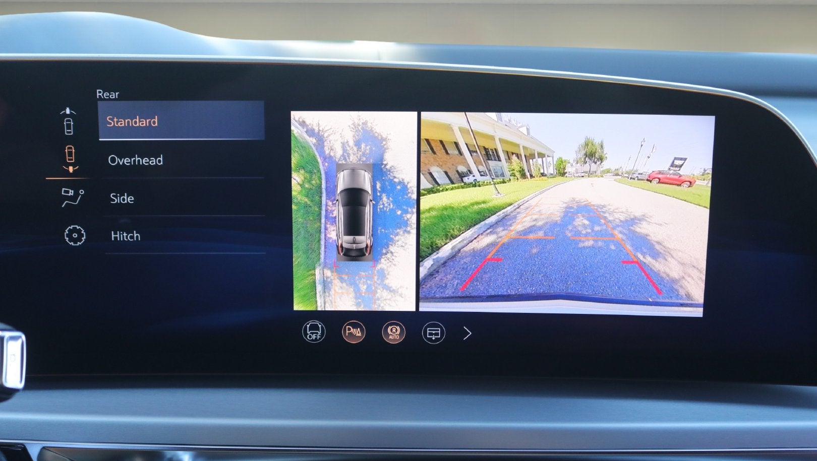 2027 Cadillac LYRIQ Signature Sport