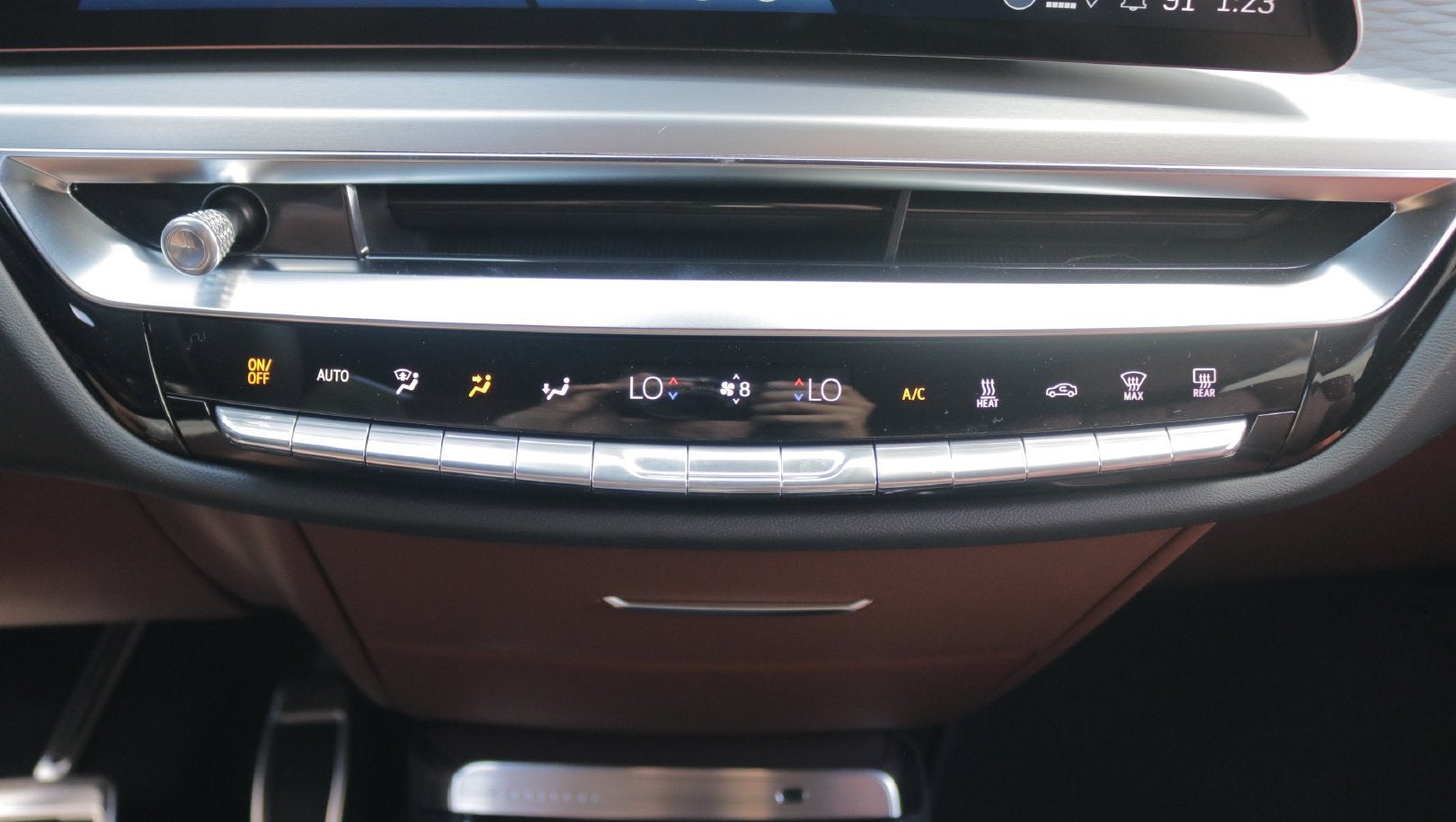 2027 Cadillac LYRIQ Signature Sport
