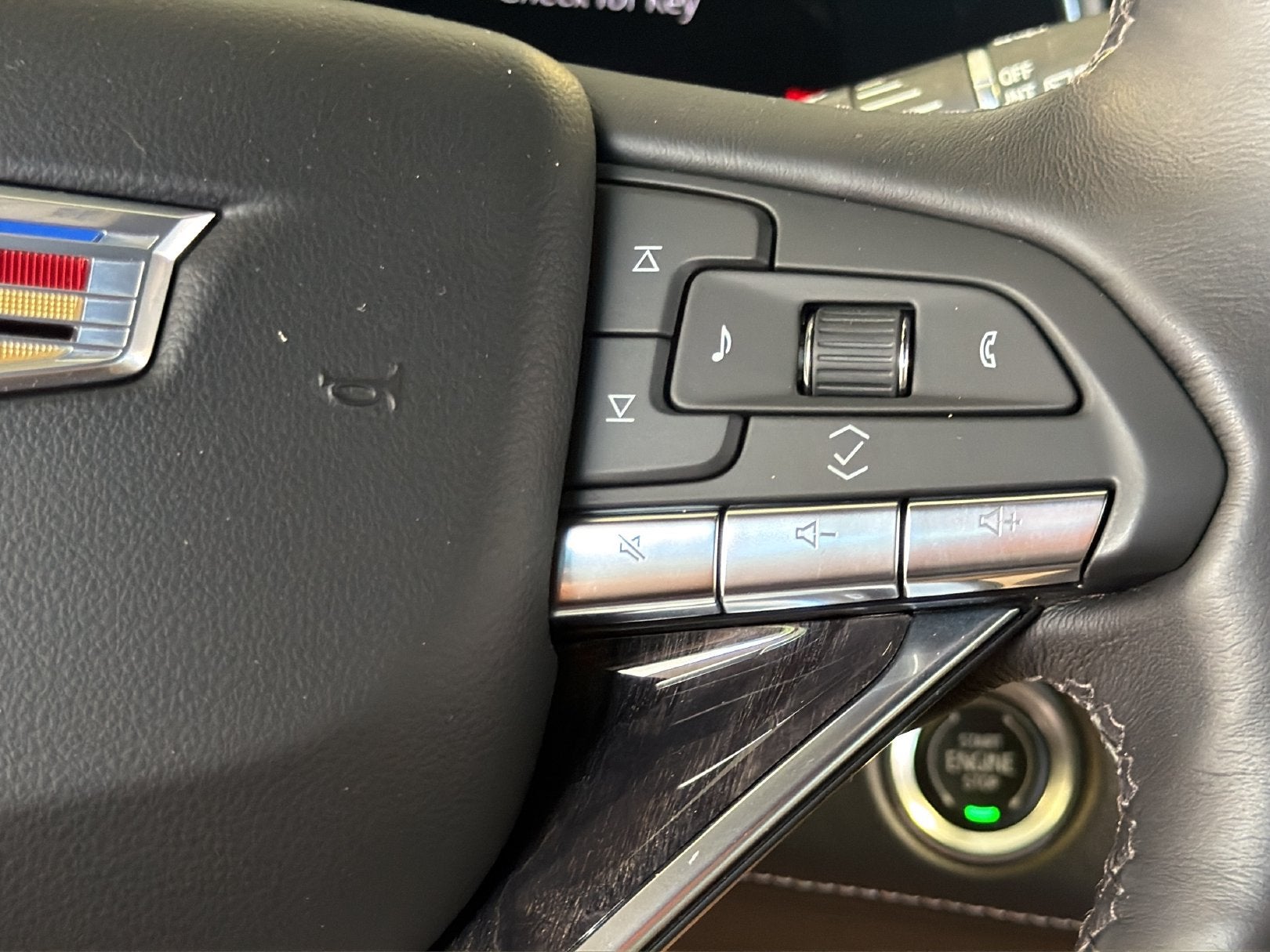 2022 Cadillac Escalade Premium Luxury