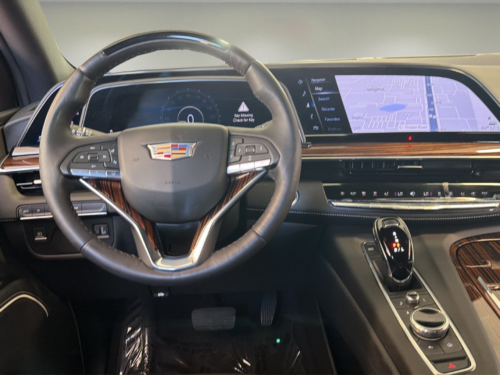 2023 Cadillac Escalade ESV 4WD Premium Luxury