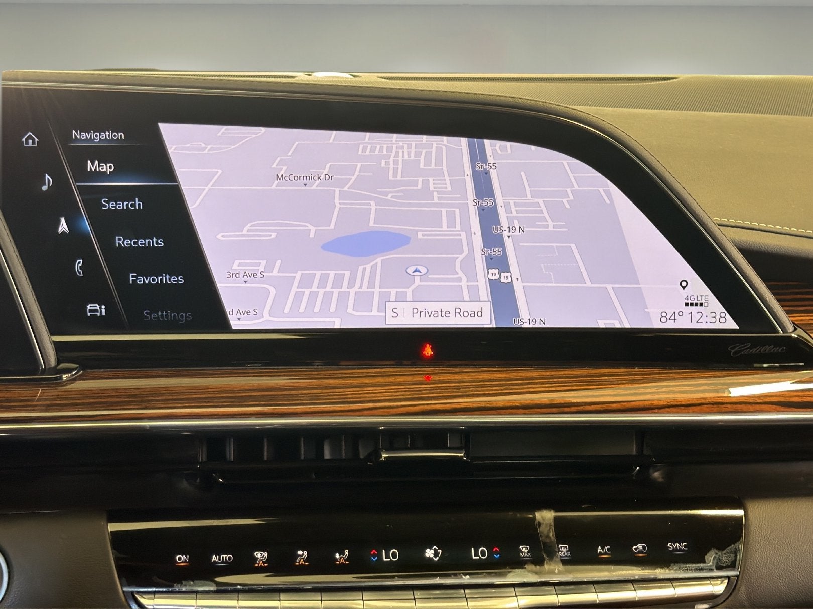 2023 Cadillac Escalade ESV 4WD Premium Luxury