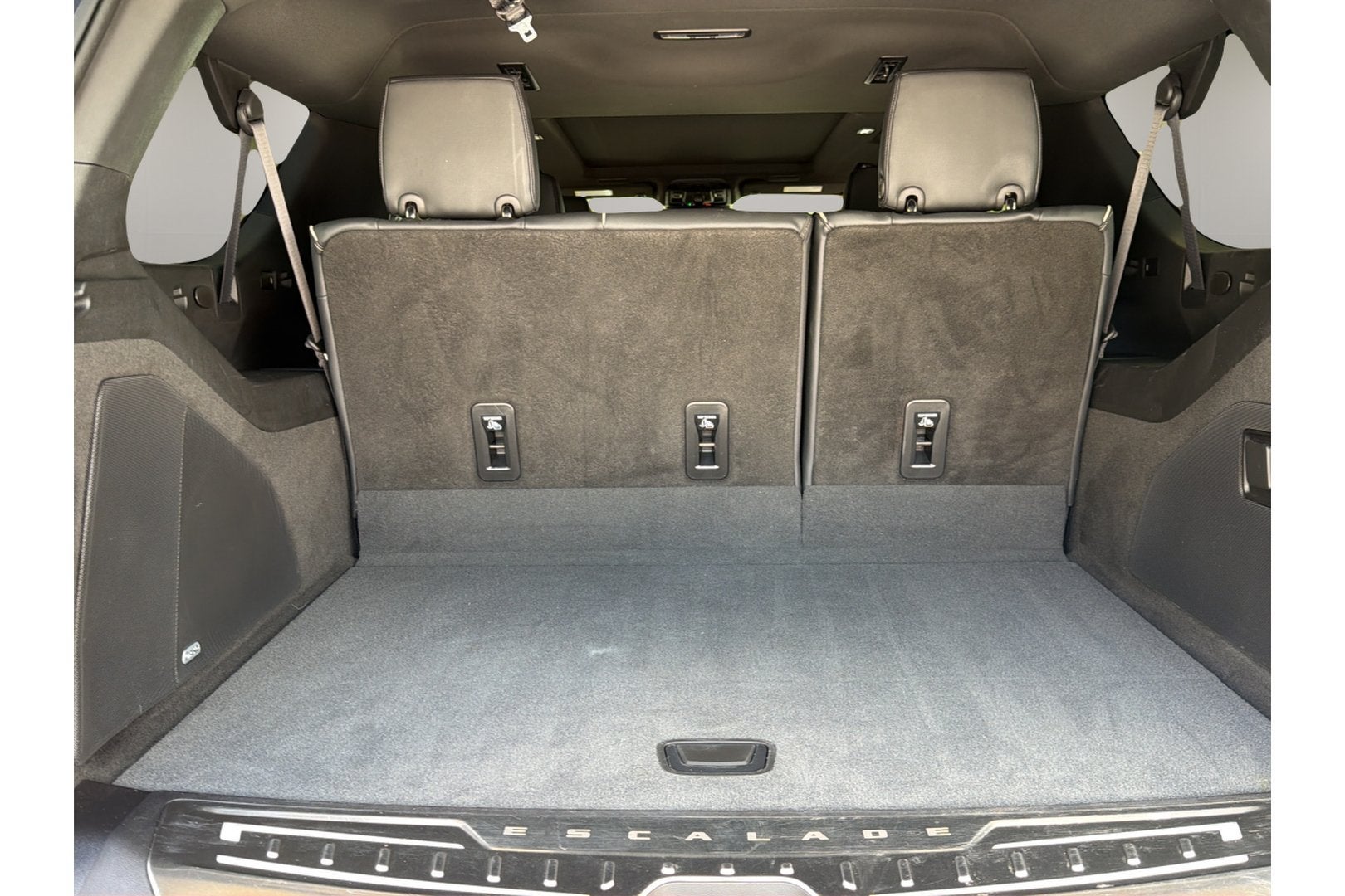 2023 Cadillac Escalade ESV 4WD Premium Luxury