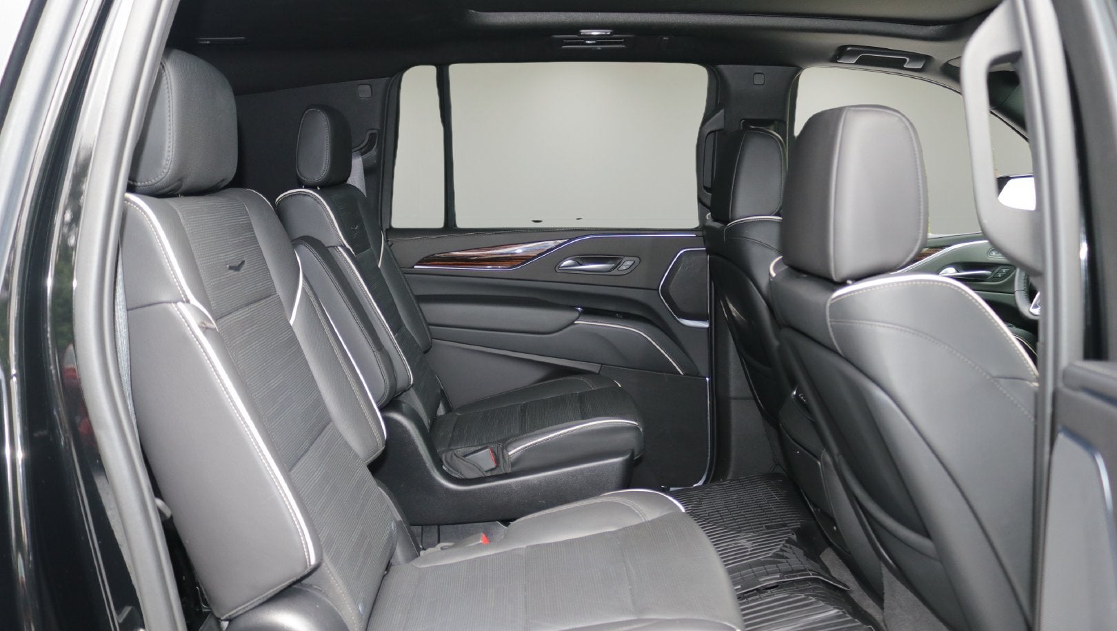 2023 Cadillac Escalade ESV 4WD Premium Luxury