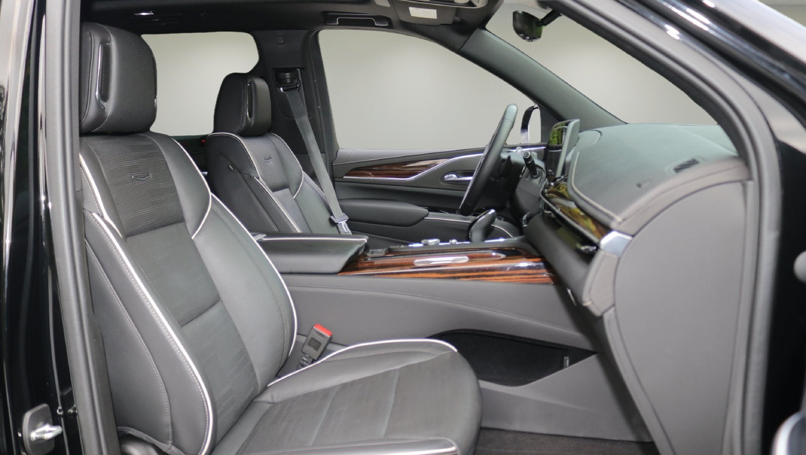 2023 Cadillac Escalade ESV 4WD Premium Luxury