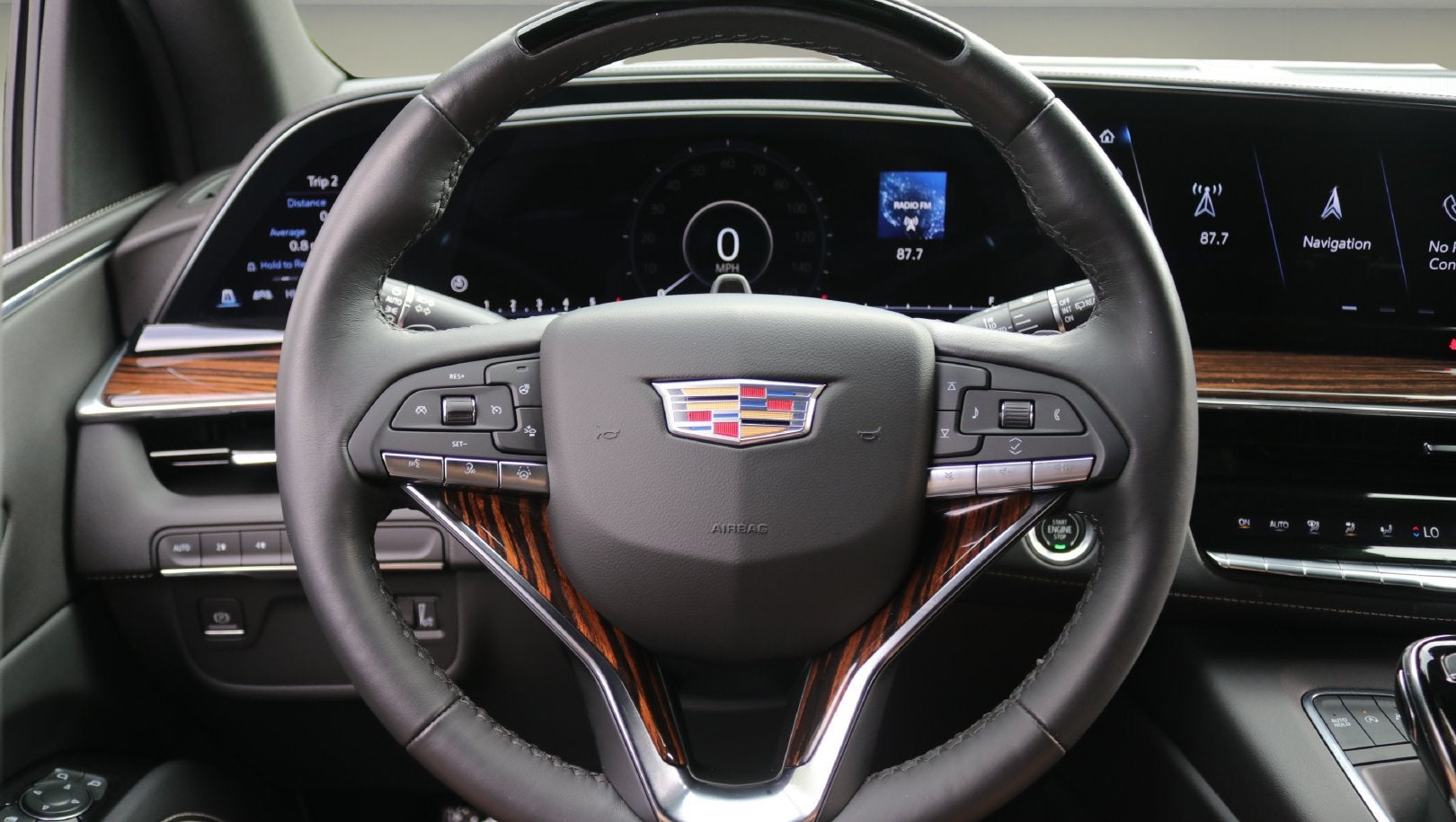 2023 Cadillac Escalade ESV 4WD Premium Luxury