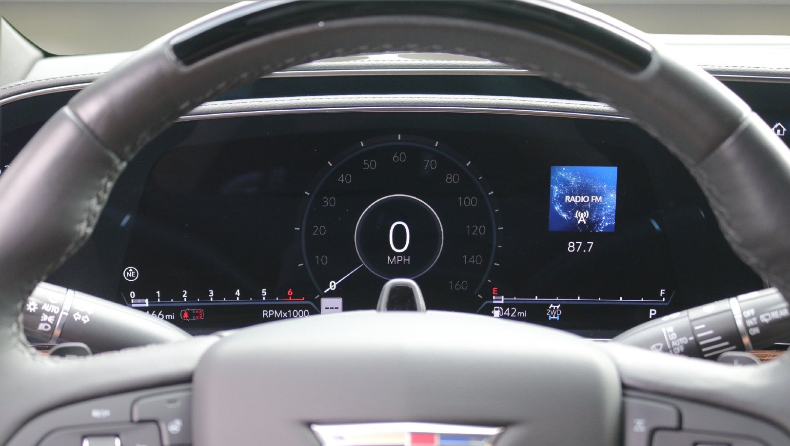 2023 Cadillac Escalade ESV 4WD Premium Luxury