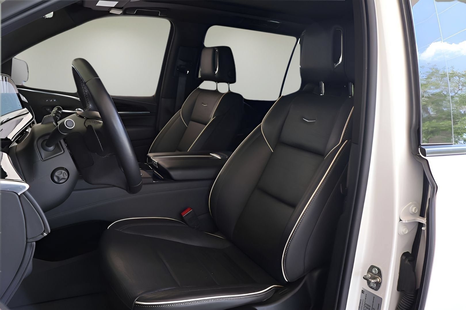 2022 Cadillac Escalade ESV Sport