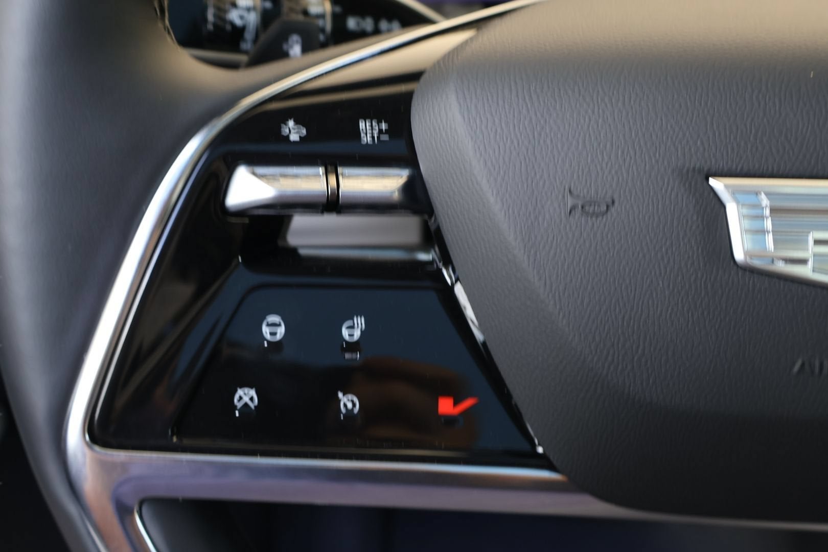 2026 Cadillac ESCALADE IQ Sport