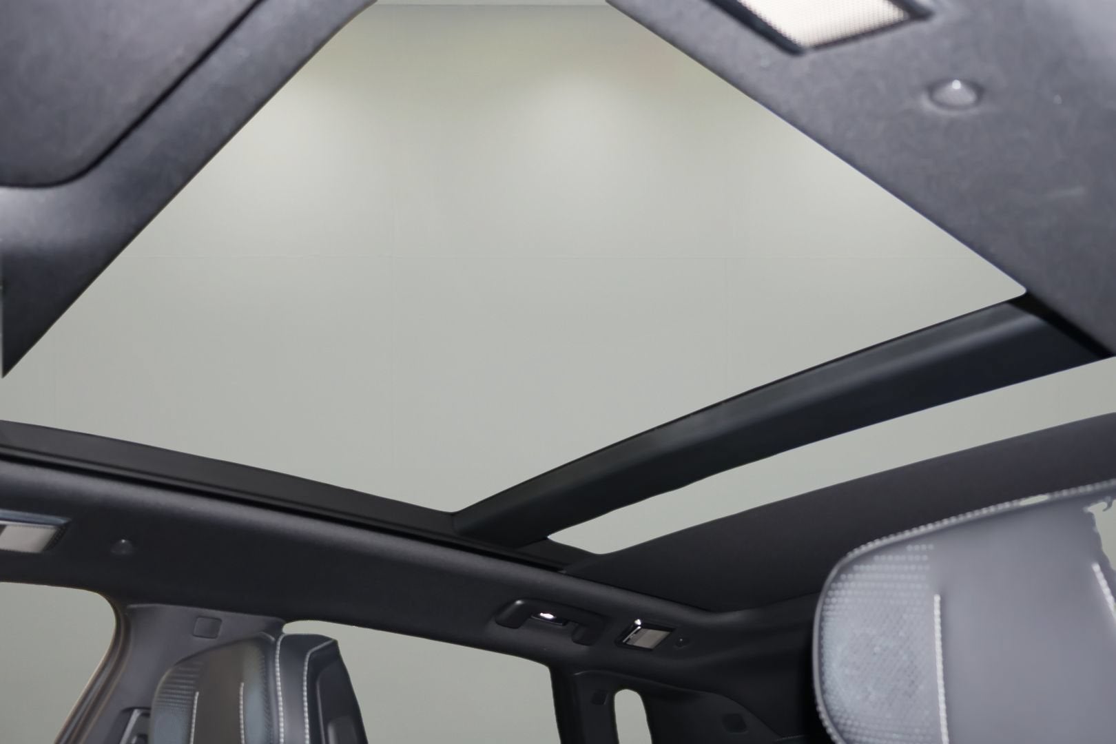 2026 Cadillac LYRIQ V-Series Premium