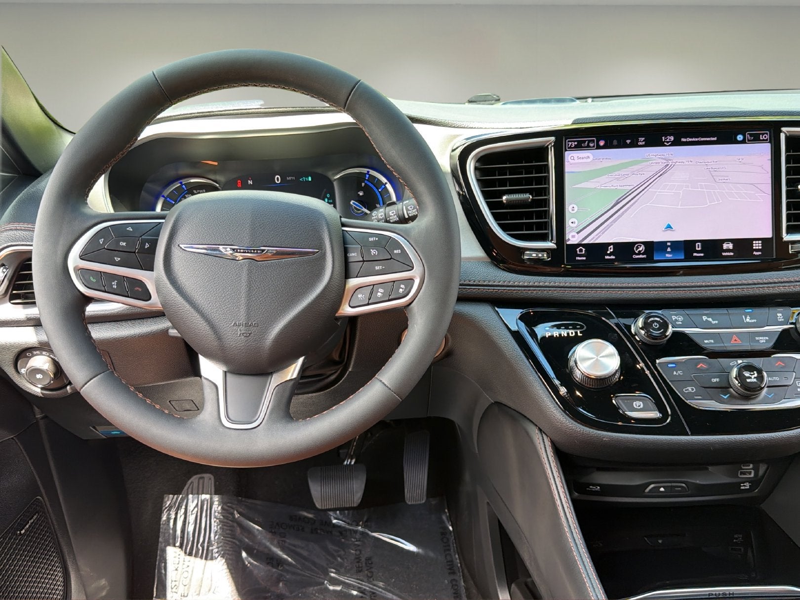 2024 Chrysler Pacifica Hybrid Pinnacle