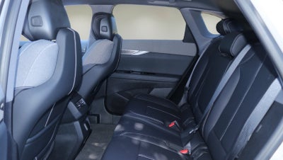 2027 Cadillac OPTIQ Luxury