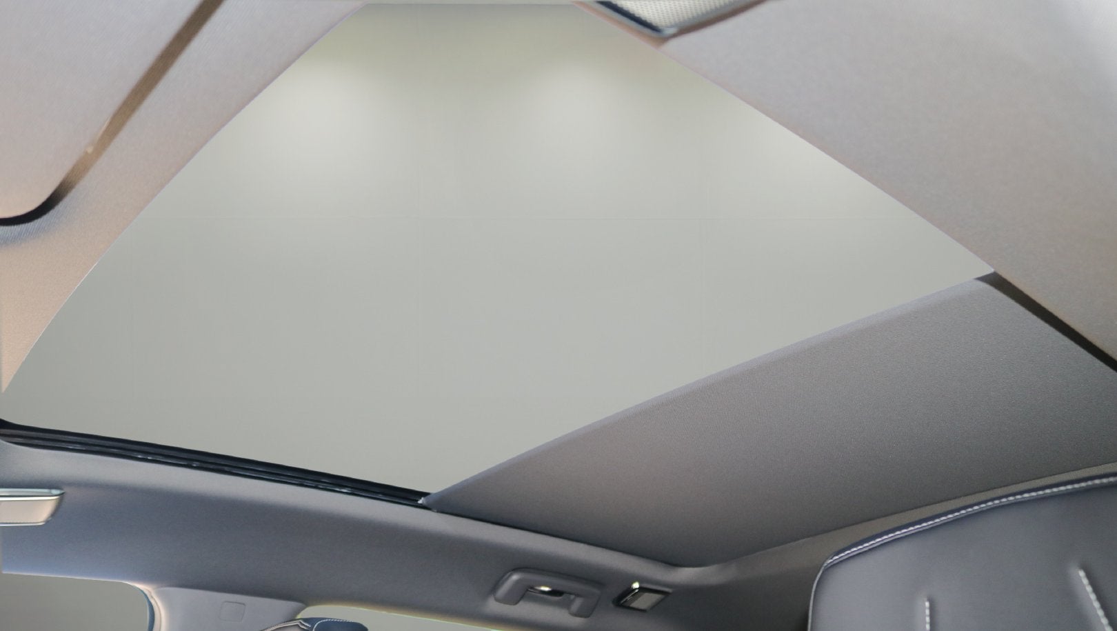 2027 Cadillac OPTIQ Luxury