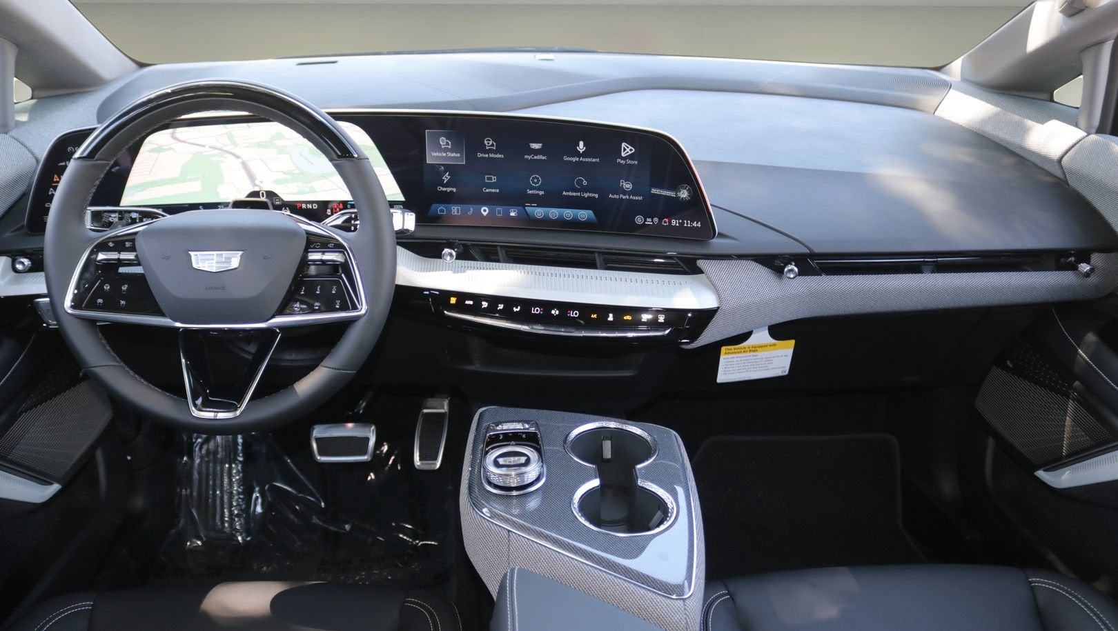 2027 Cadillac OPTIQ Luxury