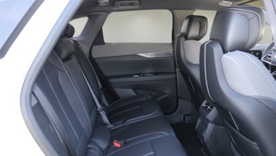 2027 Cadillac OPTIQ Luxury