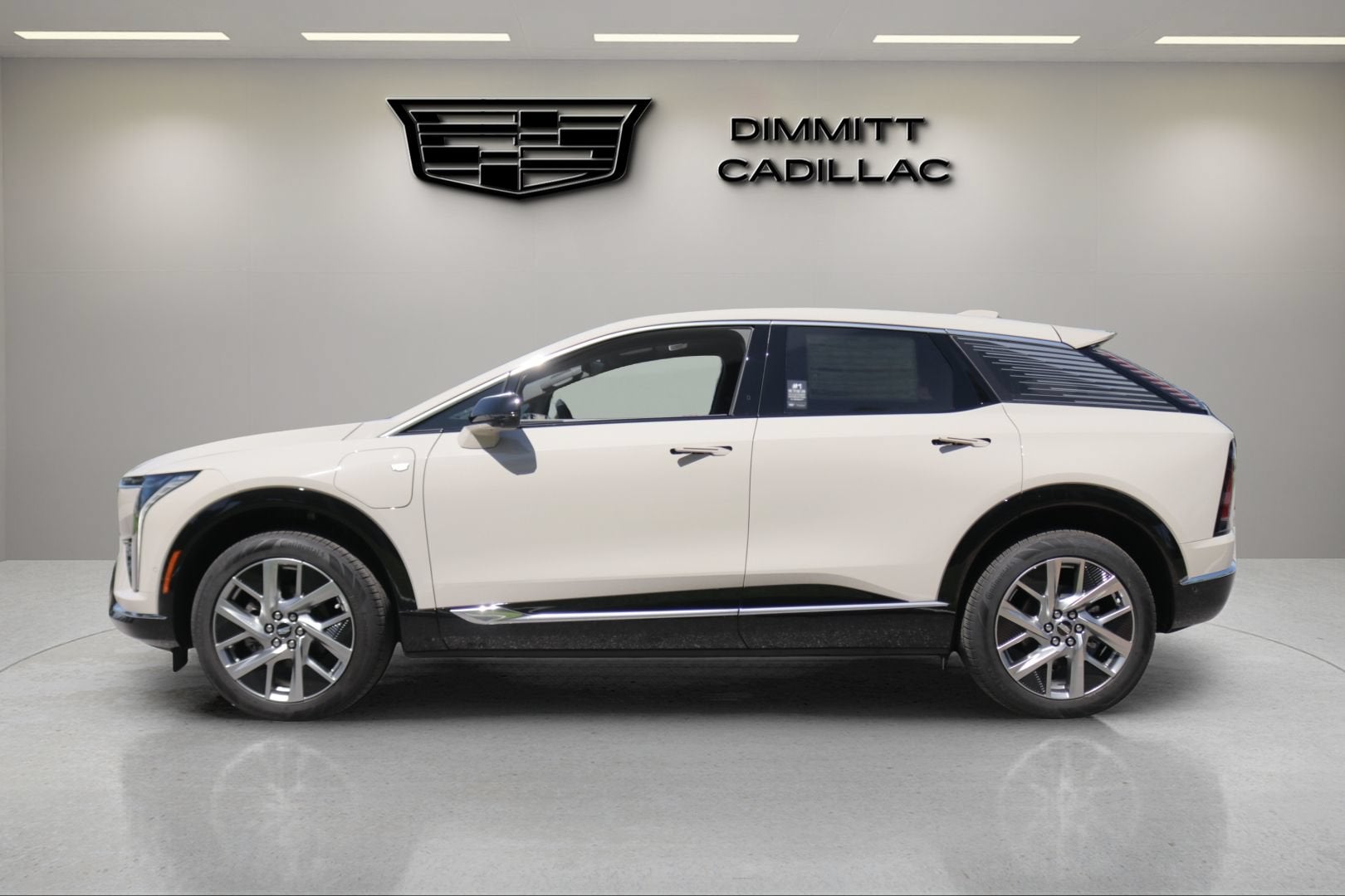 2027 Cadillac OPTIQ Luxury