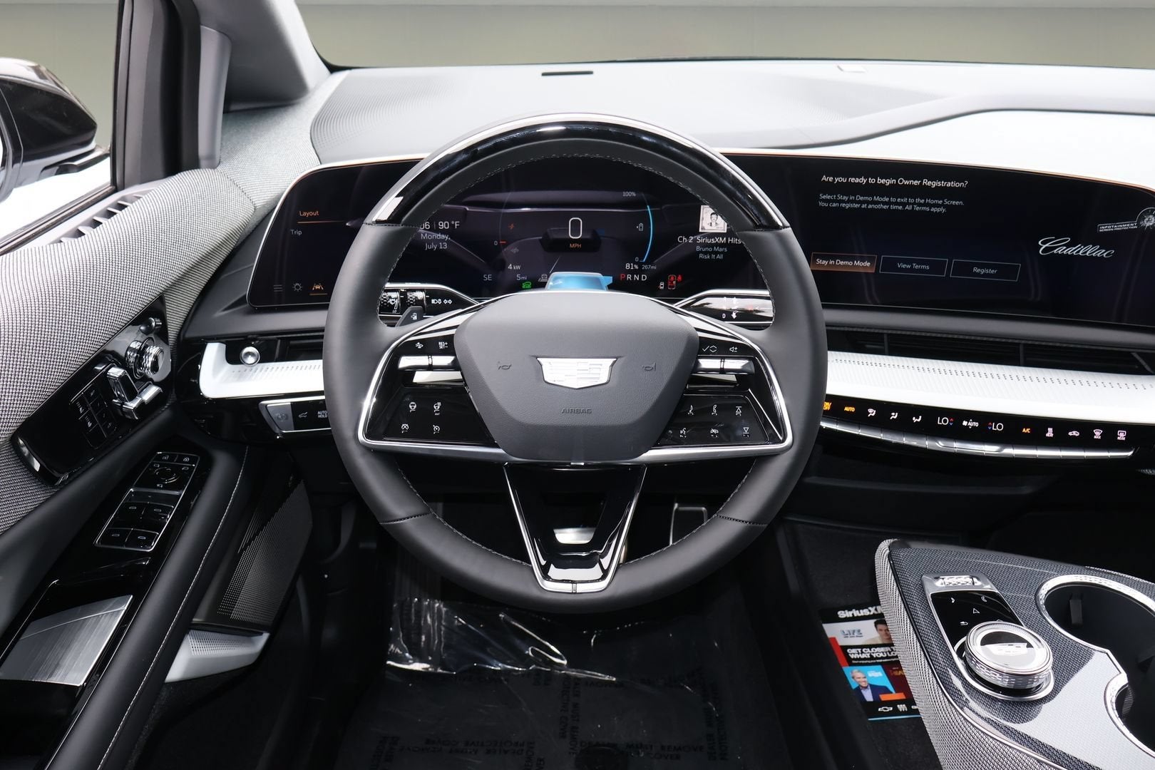 2026 Cadillac OPTIQ Luxury