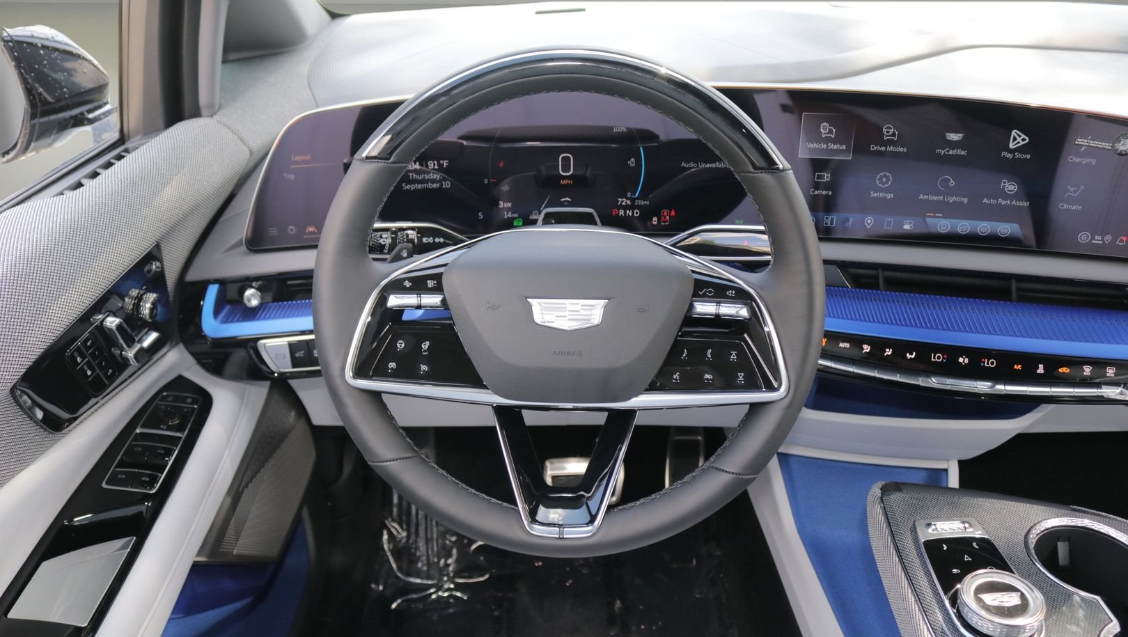 2027 Cadillac OPTIQ Luxury