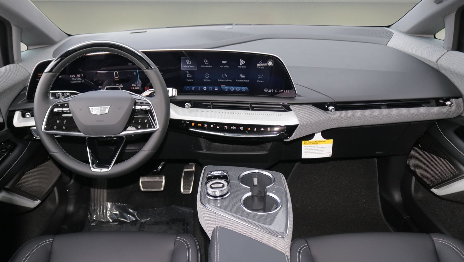 2027 Cadillac OPTIQ Luxury
