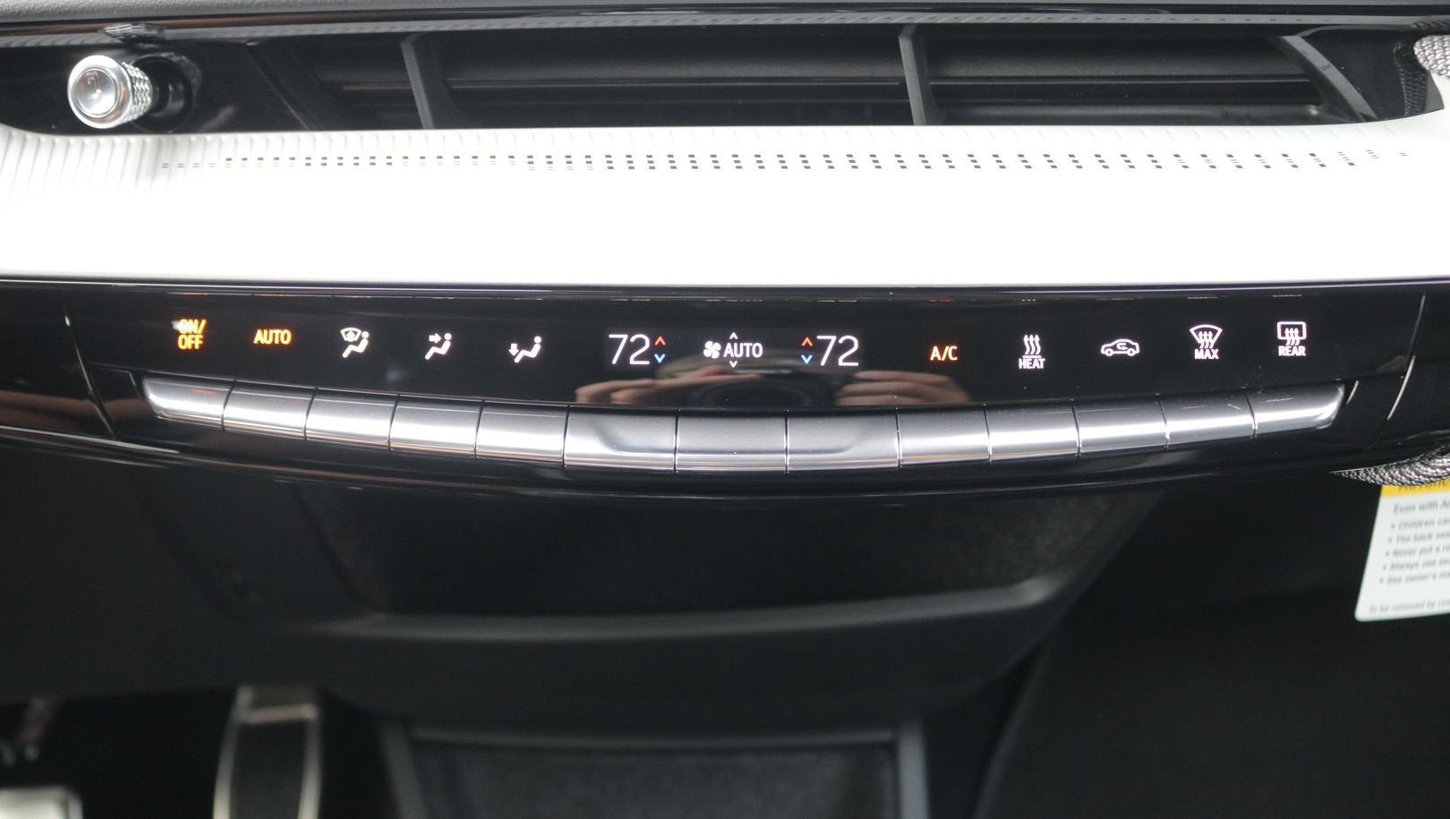 2027 Cadillac OPTIQ Luxury
